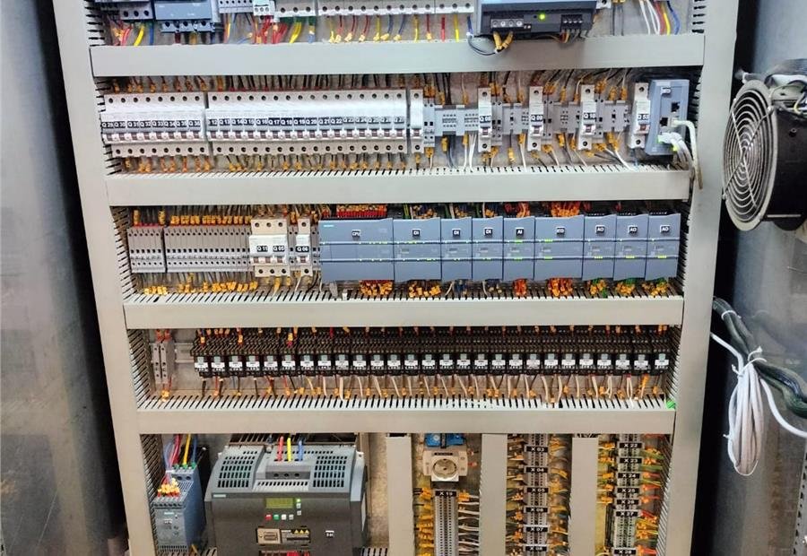 CIP panel internal wiring