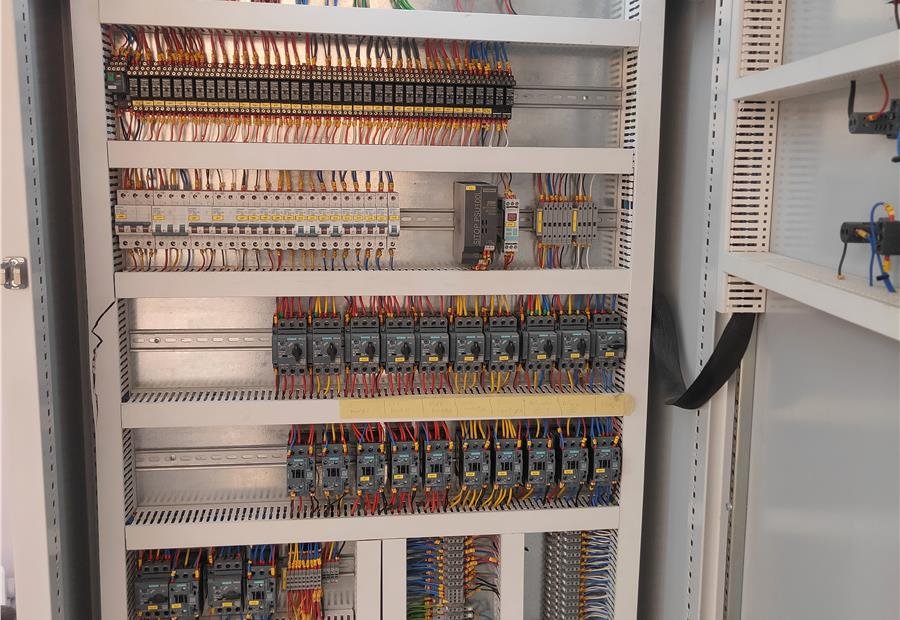 RAMEDA power and control cabinet detail