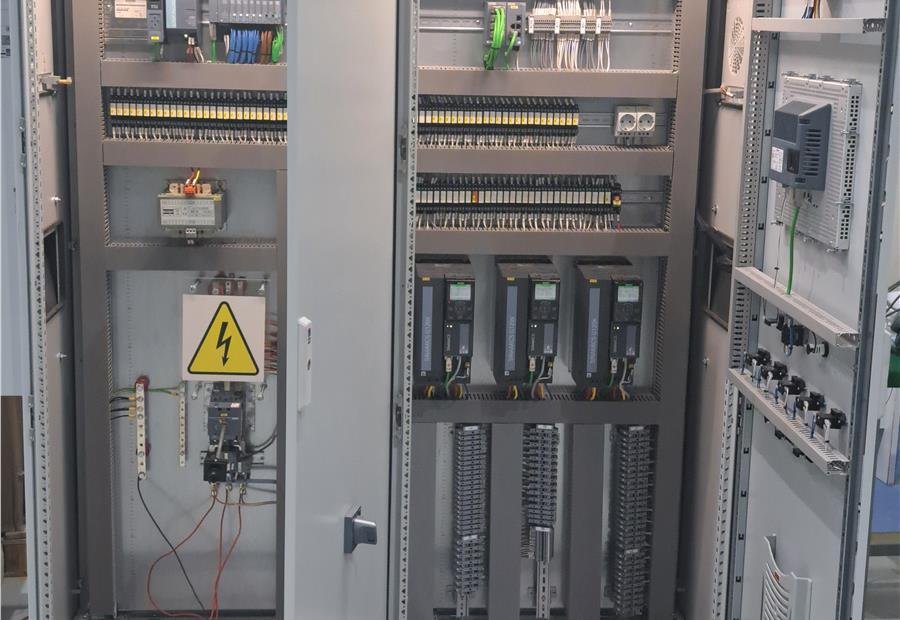 Heinz full control panel component layout